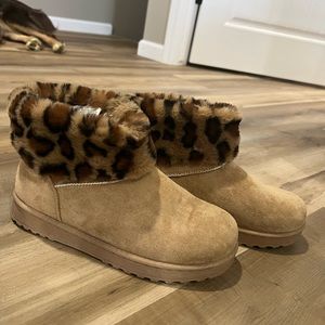 SO boots brand new size 7